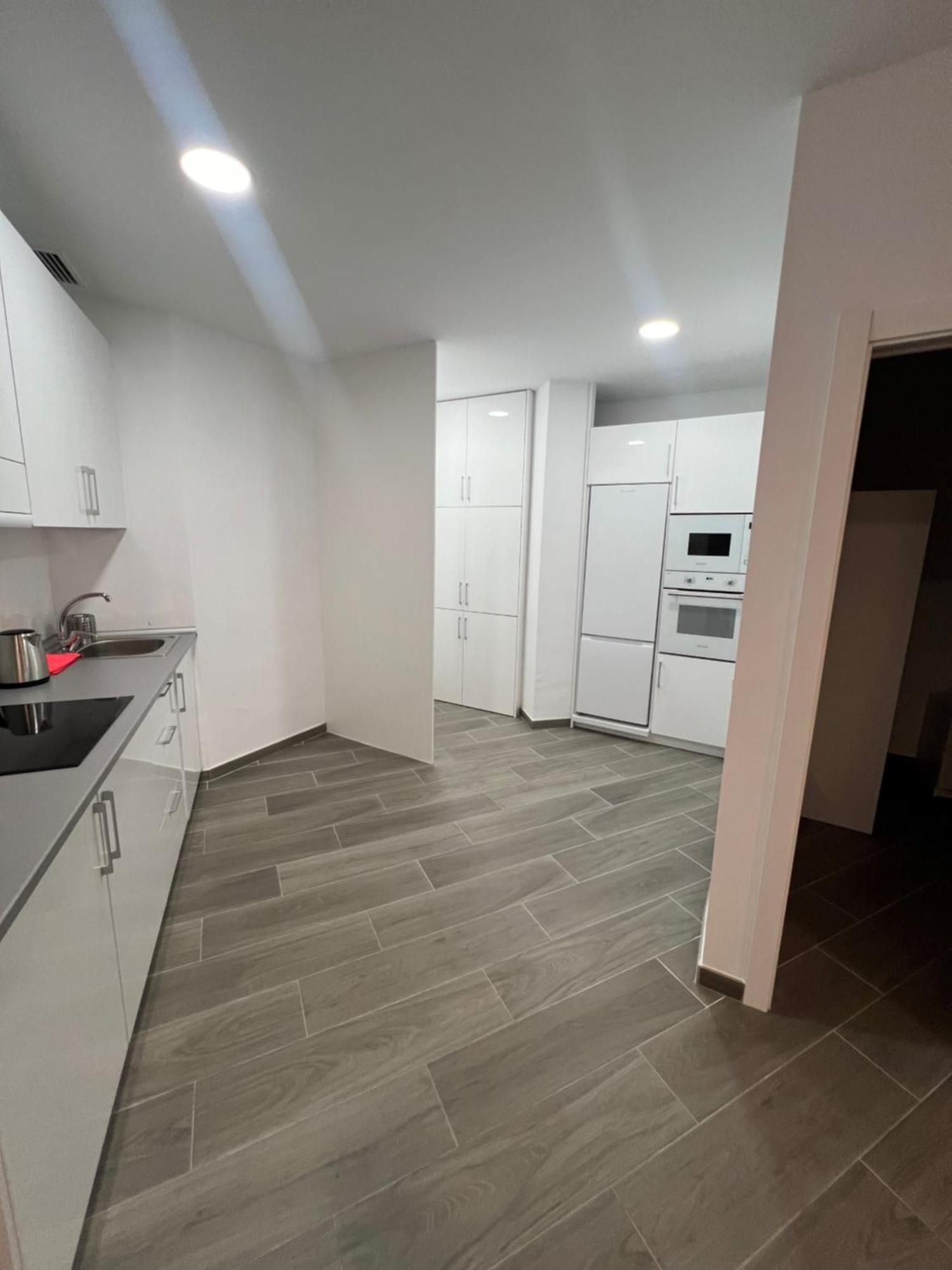 Apartamentos Montalvo Metropolis D Торремолинос Экстерьер фото
