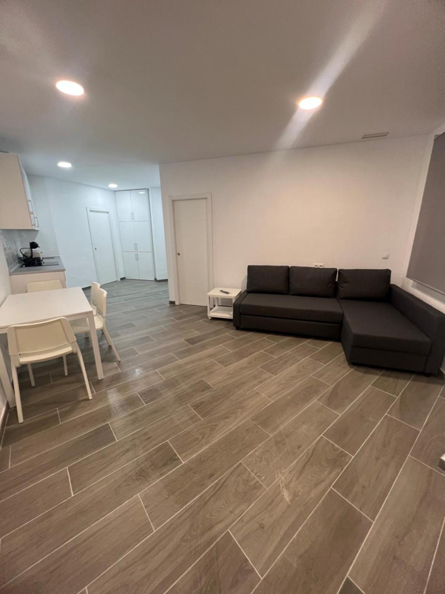 Apartamentos Montalvo Metropolis D Торремолинос Экстерьер фото