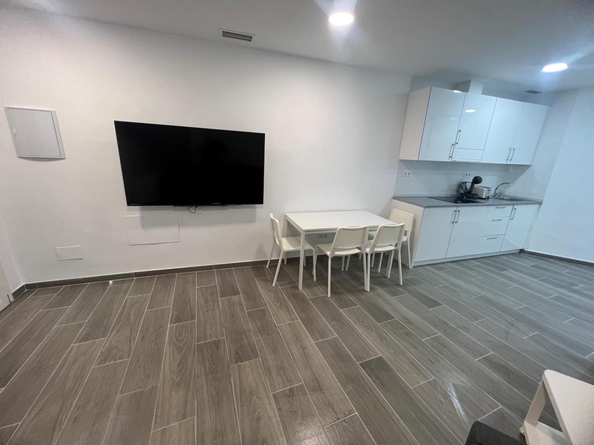Apartamentos Montalvo Metropolis D Торремолинос Экстерьер фото